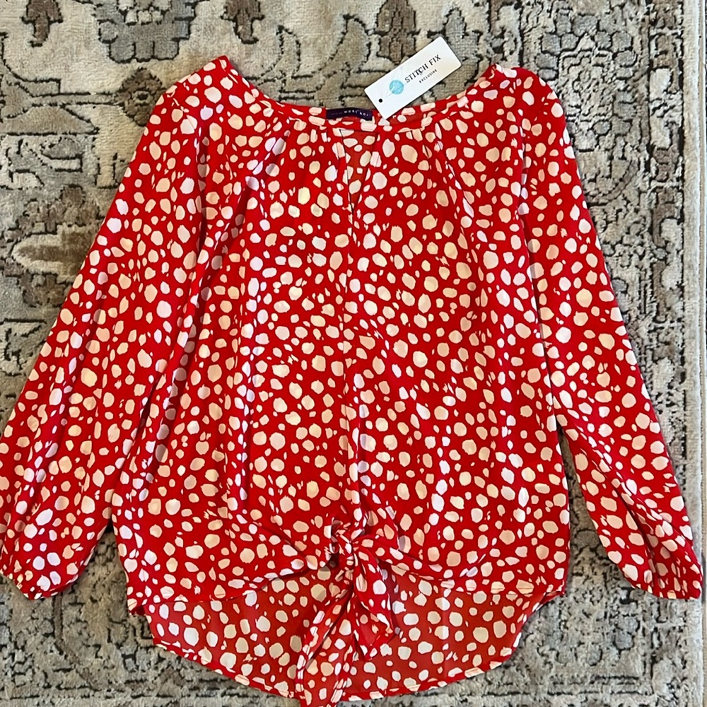 NWT West Kei size Medium blouse with tie front